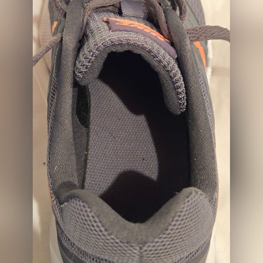 Nike Charcoal and Tangerine Running Shoes - Picture 10 of 11